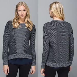 Lululemon Yogi Crew Sweater Black / Heathered Light Grey Small 4 6 Merino